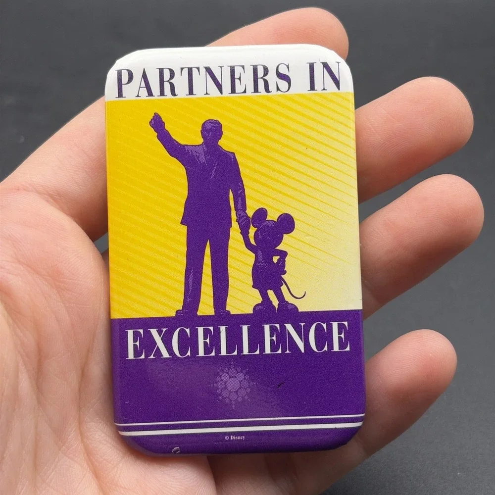 Disney Partners In Excellence Walt &‎ Mickey Mouse Holding Hands Pin
